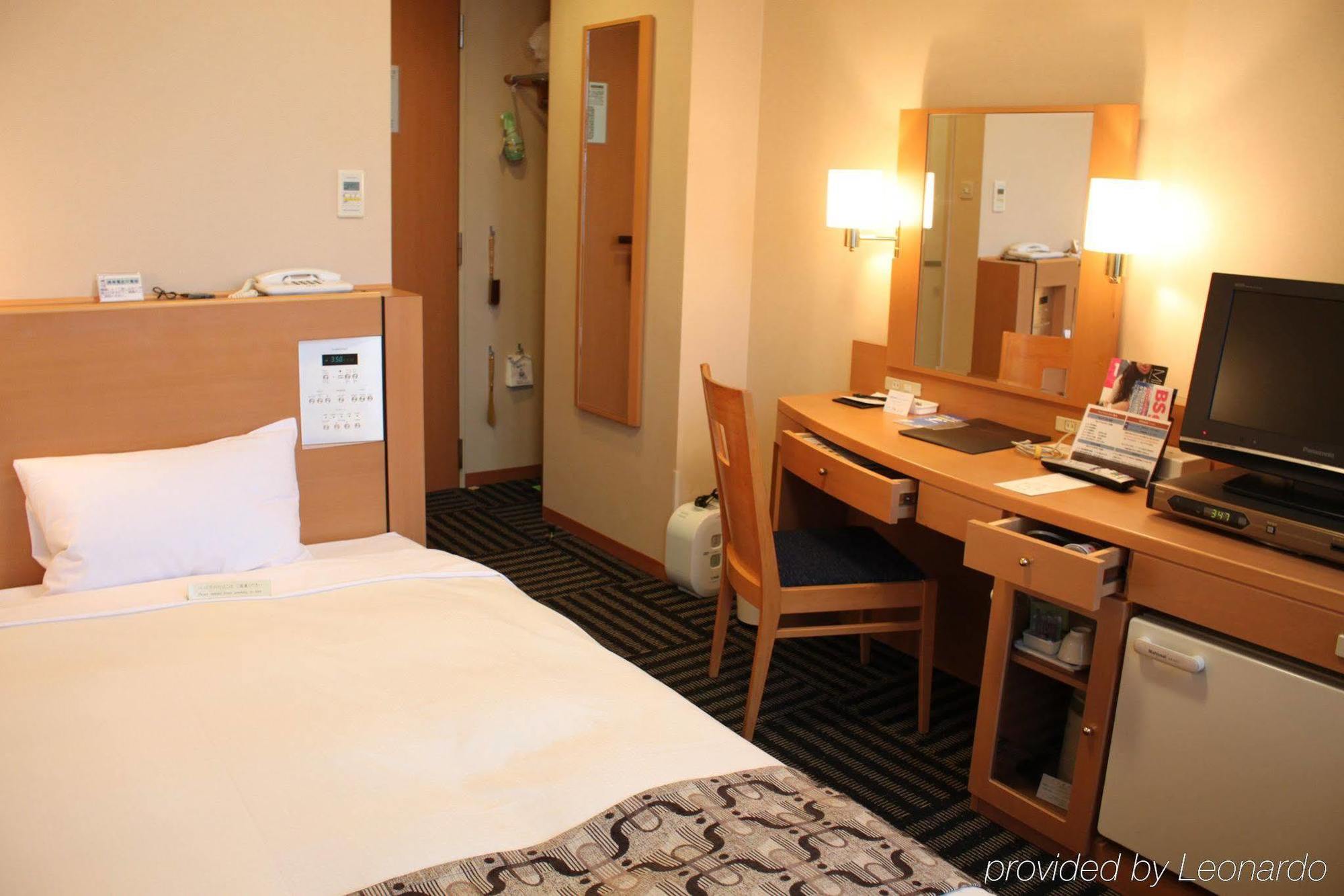 Yamagata Eki Nishiguchi Washington Hotel Zimmer foto